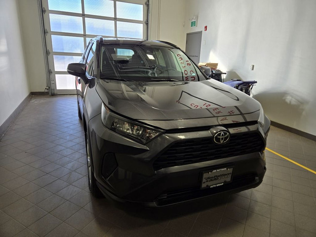  2019 Toyota RAV4 AWD LE in Cars & Trucks in Winnipeg - Image 4