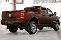 Discover unmatched strength and capability with the 2022 RAM 2500 Laramie 4x4 Crew Cab 64" Box, now... (image 5)