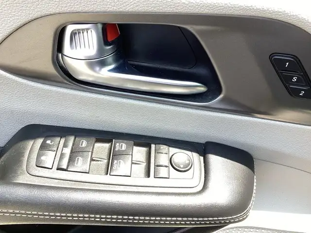 2022 Chrysler Pacifica TOURING L, LEATHER, POWER DOORS, REMOTE S dans Autos et camions dans Région d’Oakville/Halton - Image 17