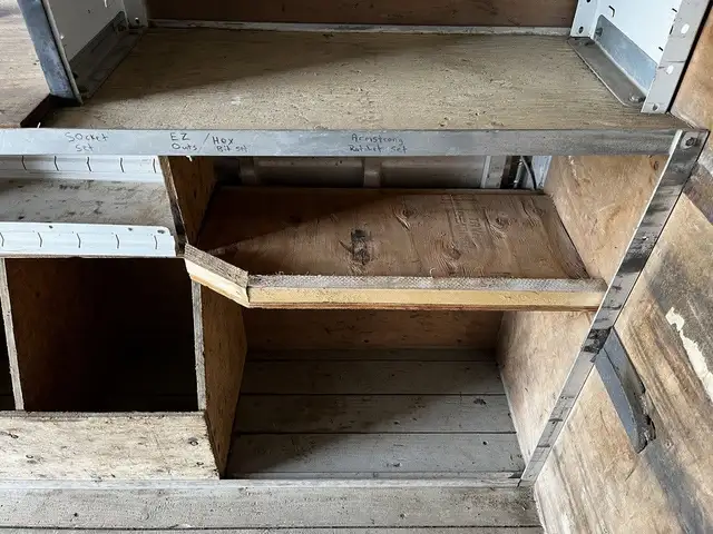 2008 Ram 5500 12 Foot Cube Van with Shelves in Heavy Trucks in City of Toronto - Image 28