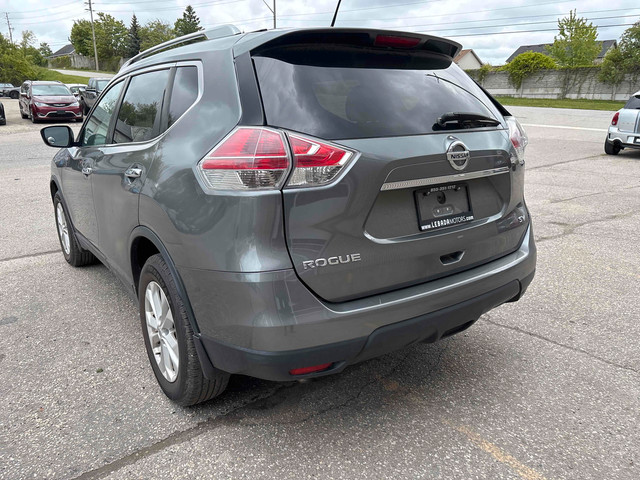 2016 Nissan Rogue Heated Seats * Bluetooth * Keyless Entry * Pus in Cars & Trucks in Cambridge - Image 2