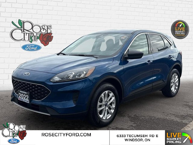 2022 Ford Escape SE | Heated Seats | Heated Steering Wheel in Cars & Trucks in Windsor Region
