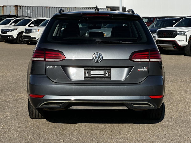 2018 Volkswagen Golf SportWagen Trendline 4MOTION | PANO ROOF |  in Cars & Trucks in Edmonton - Image 4
