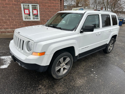  2016 Jeep Patriot High Altitude/4X4/2.4L/SUNROOF/NO ACCIDENTS