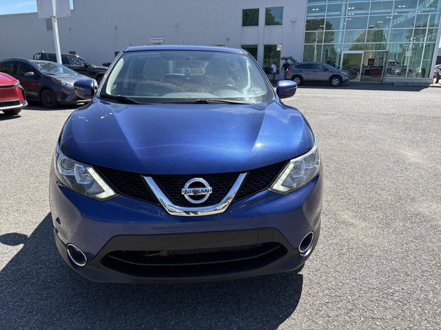 Nissan Qashqai SV TI CVT 2018 à vendre in Cars & Trucks in Québec City - Image 3