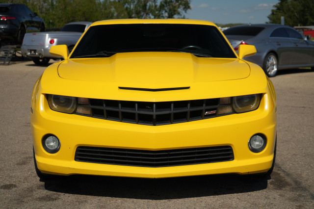 2011 Chevrolet Camaro 2SS V6 in Cars & Trucks in Red Deer - Image 2