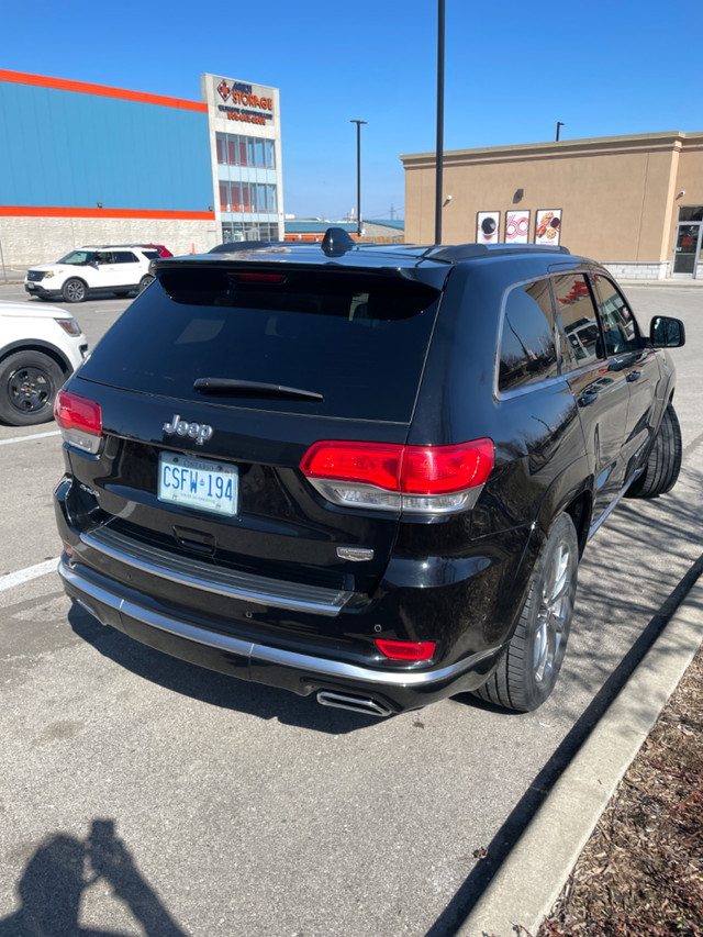 2021 Jeep Grand Cherokee Summit 3.6lt in Cars & Trucks in Hamilton - Image 2