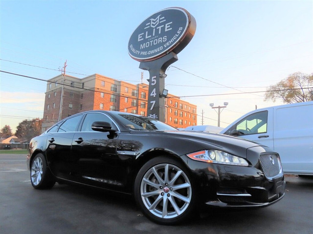  2014 Jaguar XJ AWD - NAVIGATION - PANORAMA ROOF - LEATHER !!! in Cars & Trucks in Oakville / Halton Region