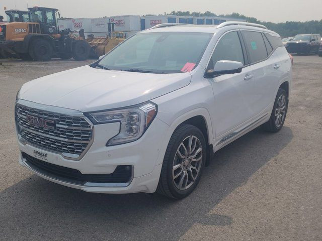 2022 GMC Terrain Denali AWD | Leather | Panoramic Sunroof | Nav in Cars & Trucks in Guelph