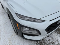 The 2021 Hyundai Kona SEL is a well-rounded compact SUV, blending style, comfort, and technology. It... (image 3)