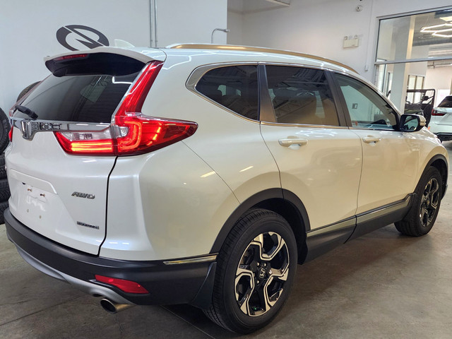 2017 Honda CR-V Touring,  in Cars & Trucks in Edmonton - Image 3