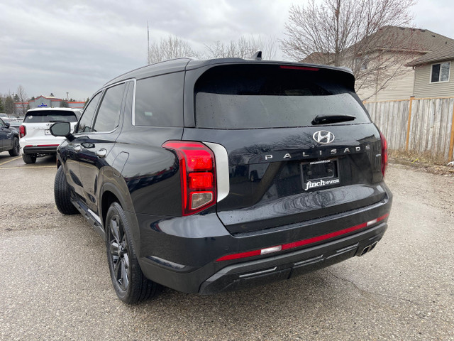 2023 Hyundai Palisade Urban 7 Passenger Heated Seats | Sunroo... in Cars & Trucks in London - Image 4