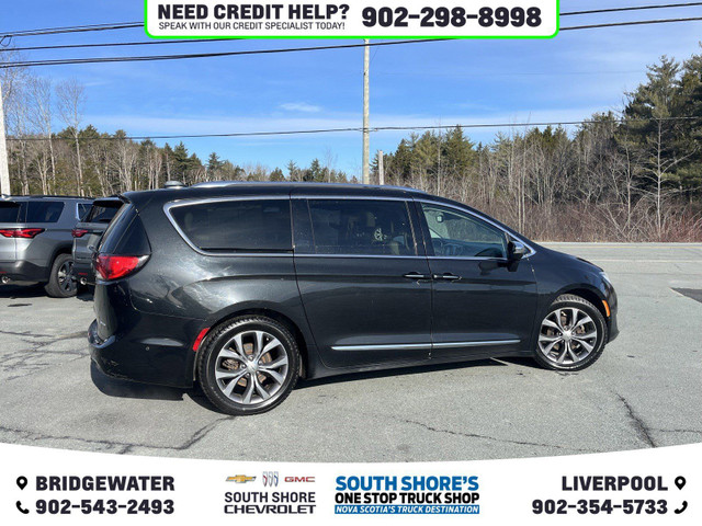 2017 Chrysler Pacifica Limited in Cars & Trucks in Bridgewater - Image 3