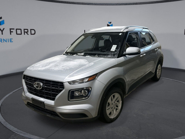 2022 Hyundai Venue Preferred 1.6L, Great Small Great On Gas Car in Cars & Trucks in Cranbrook - Image 2