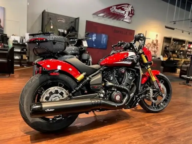 2025 Indian Motorcycle 101 Scout Sunset Red Metallic with Graphi in Street, Cruisers & Choppers in Oakville / Halton Region - Image 4