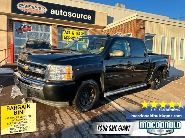 2009 Chevrolet Silverado 1500 LT in Cars & Trucks in Moncton