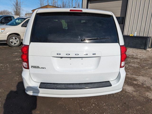 2017 Dodge Grand Caravan SXT in Cars & Trucks in St. Catharines - Image 3