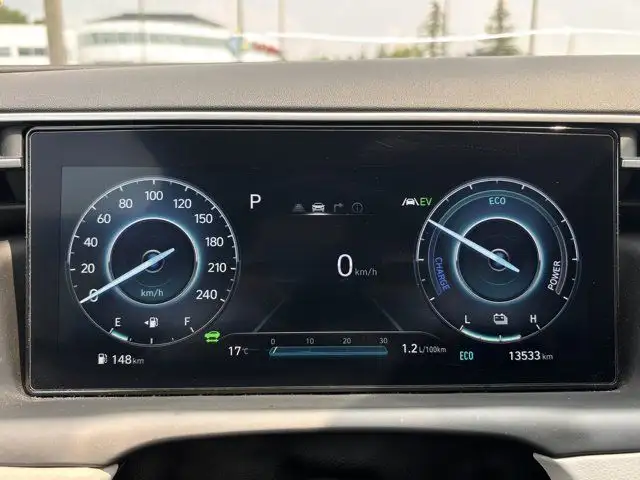 2024 Hyundai Tucson Plug-In Hybrid Ultimate AWD | No Accidents in Cars & Trucks in Calgary - Image 6