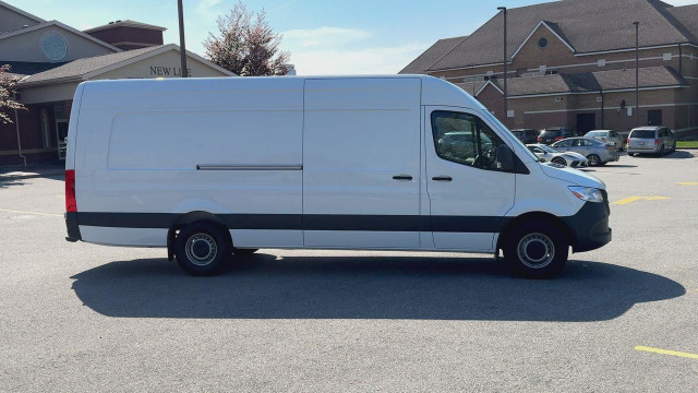 2023 Mercedes-Benz Sprinter 2500 High Roof 4-Cyl Diesel 2500|... in Cars & Trucks in Markham / York Region - Image 2