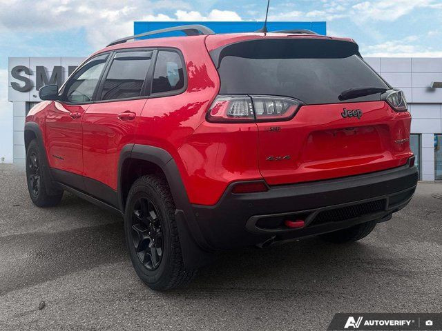 2019 Jeep Cherokee Trailhawk Elite | AWD | Leather | Sunroof in Cars & Trucks in Saskatoon - Image 4