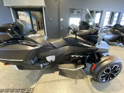 Transportation and Preparation NOT Included 2024 Can-Am Spyder RT Limited Platine WheelsMEET THE 202...
