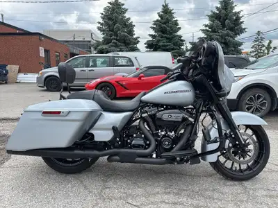 Check out this 2019 CANADIAN Harley-Davidson Street Glide Special 114ci with only 8,530kms. Be sure...