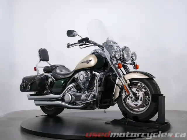 2009 Kawasaki Vulcan 1700 Classic LT in Street, Cruisers & Choppers in Kelowna - Image 2