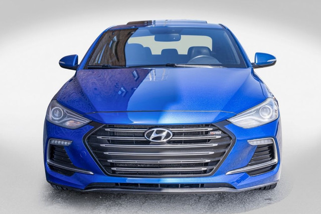 2017 Hyundai Elantra Sport Tech *Pneus+Freins NEUF!* in Cars & Trucks in City of Montréal - Image 2