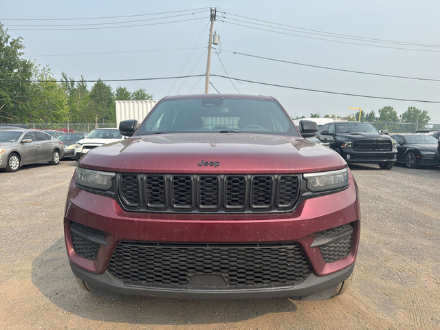 2022 Jeep Grand Cherokee Altitude in Cars & Trucks in Laval / North Shore - Image 2