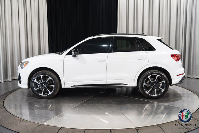 2024 Audi Q3 45 Progressiv CLEAN TITLE | ONE OWNER | LOW KMs in Cars & Trucks in Edmonton - Image 2