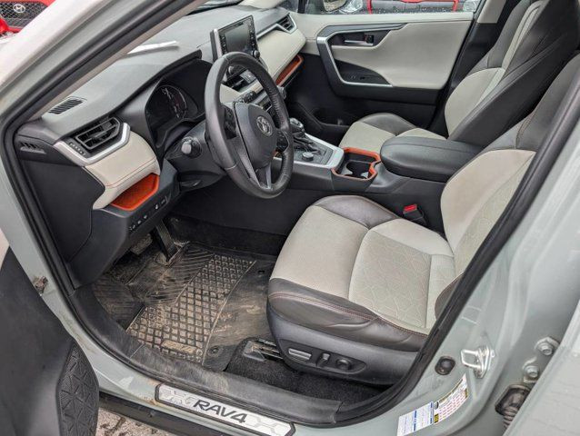 2020 Toyota RAV4 Trail AWD | Leather | Sunroof | Cooled + in Cars & Trucks in Guelph - Image 3