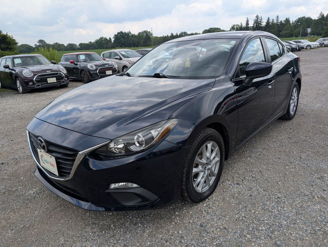 2014 Mazda MAZDA3 4dr Sedan Manual GS-SKY in Cars & Trucks in London - Image 3