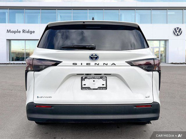 2025 Toyota Sienna LE | Hybrid | AWD | Adaptive Cruise in Cars & Trucks in Tricities/Pitt/Maple - Image 4