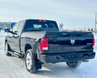 Rearview Camera Cruise Control Power Windows Fog Lamps Aluminum Wheels To view the original window s... (image 6)