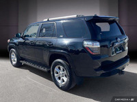 This Toyota 4Runner boasts a Regular Unleaded V-6 4.0 L/241 engine powering this Automatic transmiss... (image 3)