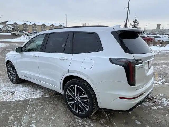 2025 Cadillac XT6 AWD Sport in Cars & Trucks in Edmonton - Image 7
