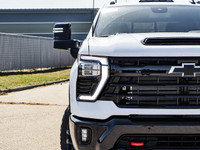 Welcome To Sherwood Park Chevrolet. The #1 Volume Chevrolet Dealer in Canada. This Chevrolet SILVERA... (image 4)