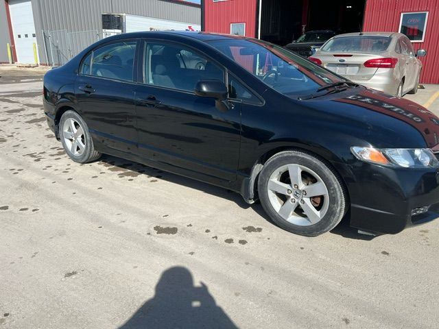 2010 Honda Civic Sdn Sport Brand New Safety only 95km in Cars & Trucks in Winnipeg - Image 4