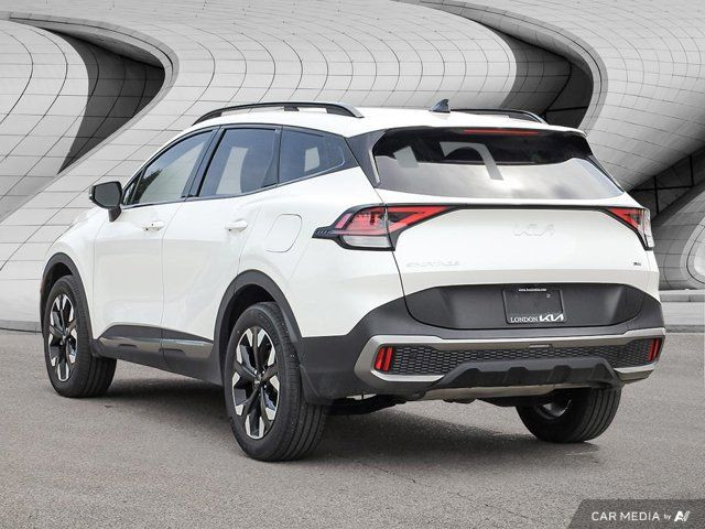2024 Kia Sportage LX in Cars & Trucks in London - Image 3