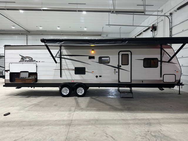 2017 Jayco Jay flight 2940QBSW Quad Bunk - From $167.14 B/W in Travel Trailers & Campers in St. Albert - Image 2