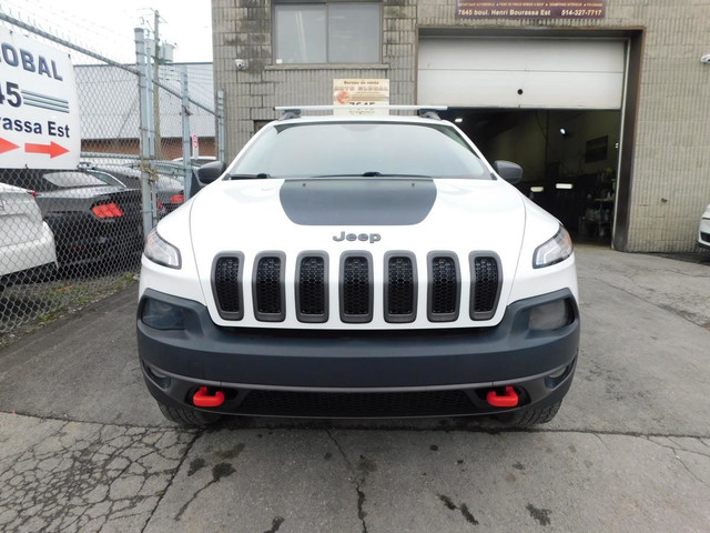 Jeep Cherokee Trailhawk 4 portes 4 roues motrices 2016 in Cars & Trucks in City of Montréal - Image 2