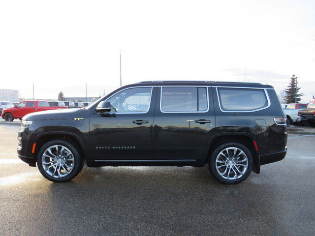 2023 Jeep Grand Wagoneer Series II | 8 Passenger in Cars & Trucks in Edmonton - Image 4