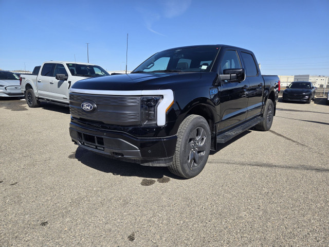 2025 Ford F-150 Lightning LARIAT | MAX TRAILER TOW PKG | MOBILE  in Cars & Trucks in Calgary - Image 3