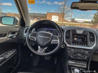Looking for a comfortable, stylish sedan? Then check out this 2022 Chrysler 300 Touring-L RWD. This... (image 9)