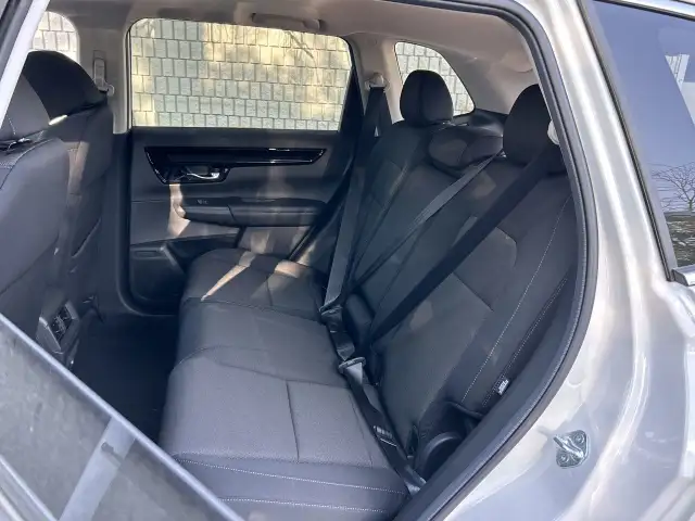 2023 Honda CR-V SPORT-B (Heated Seats,Backup Cam,Carplay) Clean  dans Autos et camions dans Calgary - Image 31