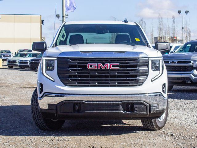 2024 GMC Sierra 1500 Pro w/Heated Seat 5.3L V8 in Cars & Trucks in Edmonton - Image 3