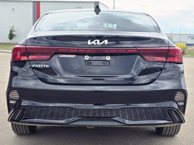 2022 Kia Forte EX in Cars & Trucks in Grande Prairie - Image 4