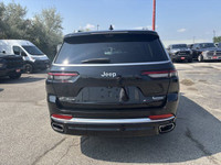 Clean Car Fax**Jeep**Grand Cherokee**4x4**3.6L**V6**Summit**6 Passenger**Leather Seats**Heated and V... (image 8)