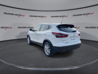 Engine: Gas 4cyl 2.0L L/100Km City: 8.6 L/100Km Hwy: 7.3 Safety Equipment Vehicle Dynamic Control (V... (image 5)