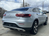 This Mercedes-Benz GLC boasts a Intercooled Turbo Premium Unleaded I-4 2.0 L/121 engine powering thi... (image 8)